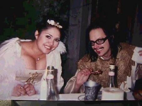 jonathan davis and renee perez photo