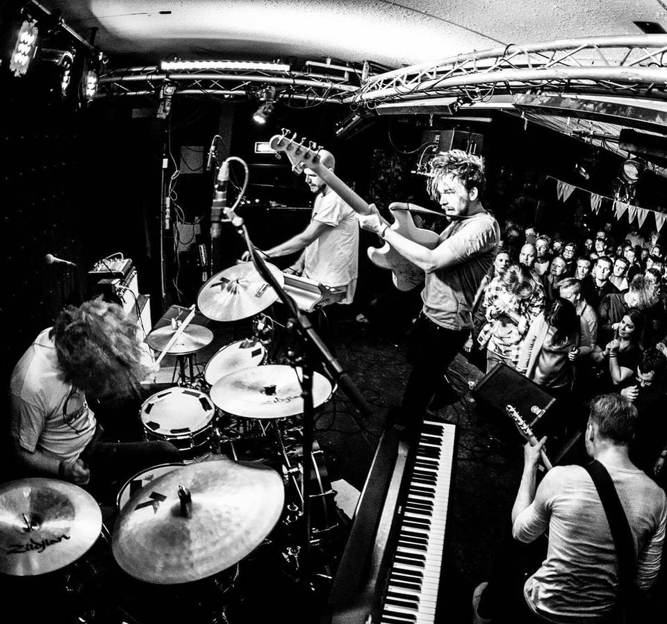 Agent-Fresco-EU-Tour-2016