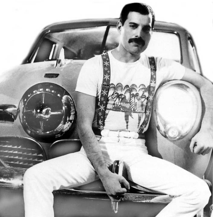 freddie-mercury-car